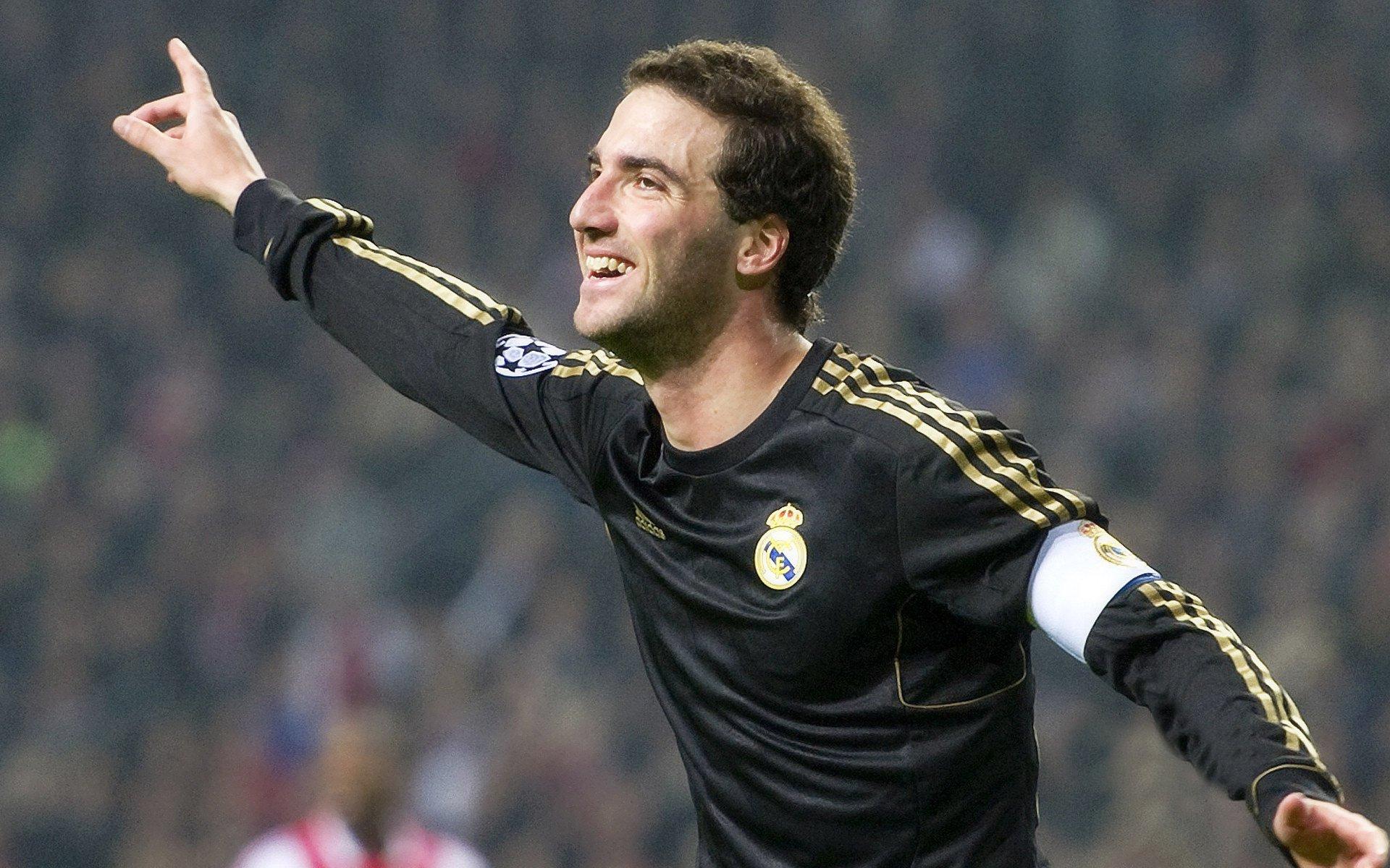 潘展乐勇夺世锦赛金牌 中国游泳再创辉煌