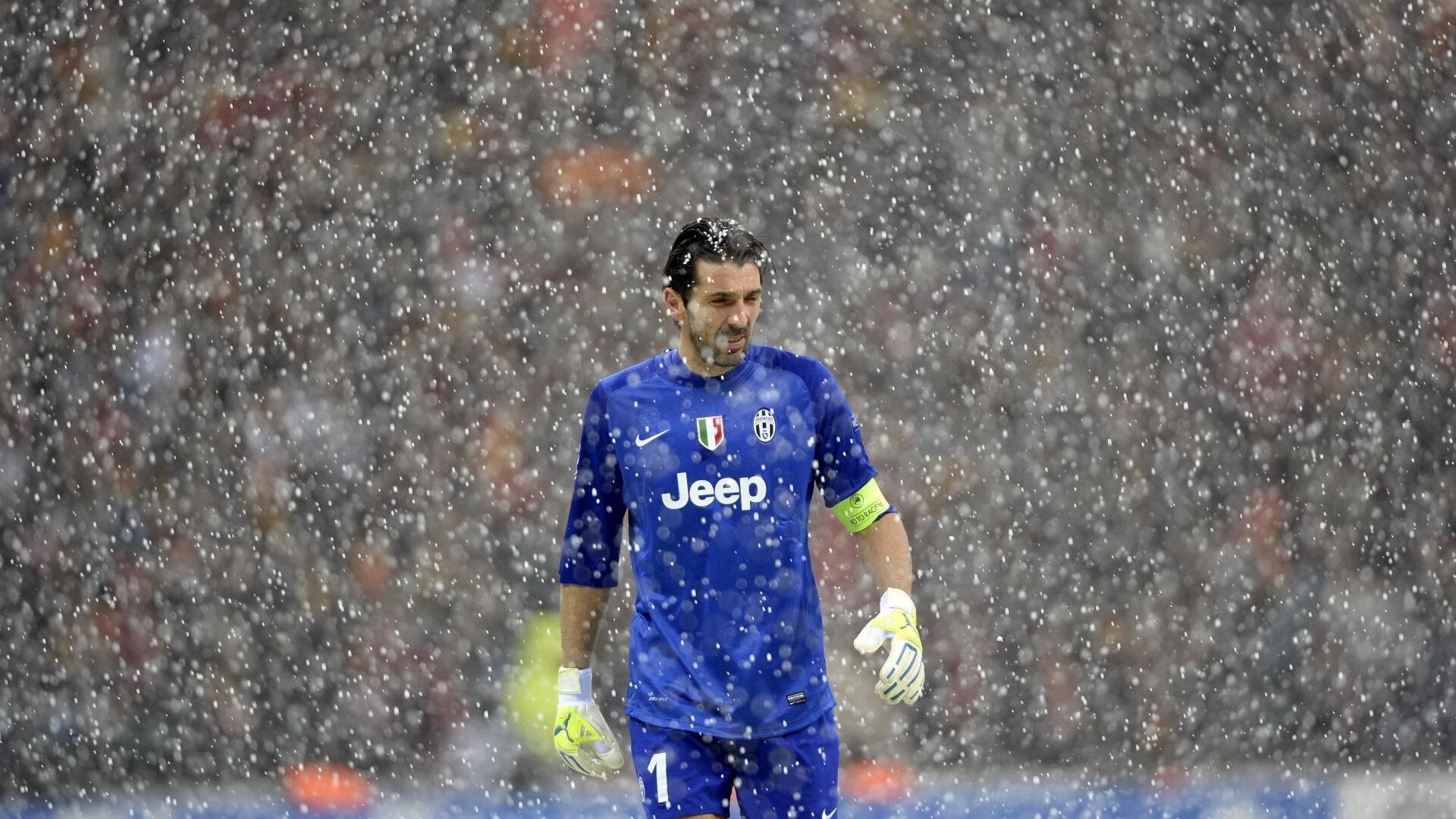 欧冠巅峰对决，皇马绝杀拜仁挺进决赛，安切洛蒂再创传奇